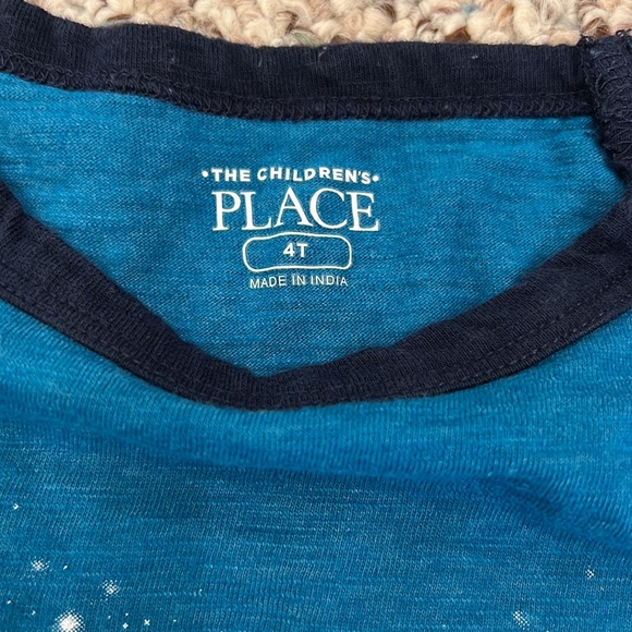 Boys long sleeve Childrens Place top - Picture 4 of 4